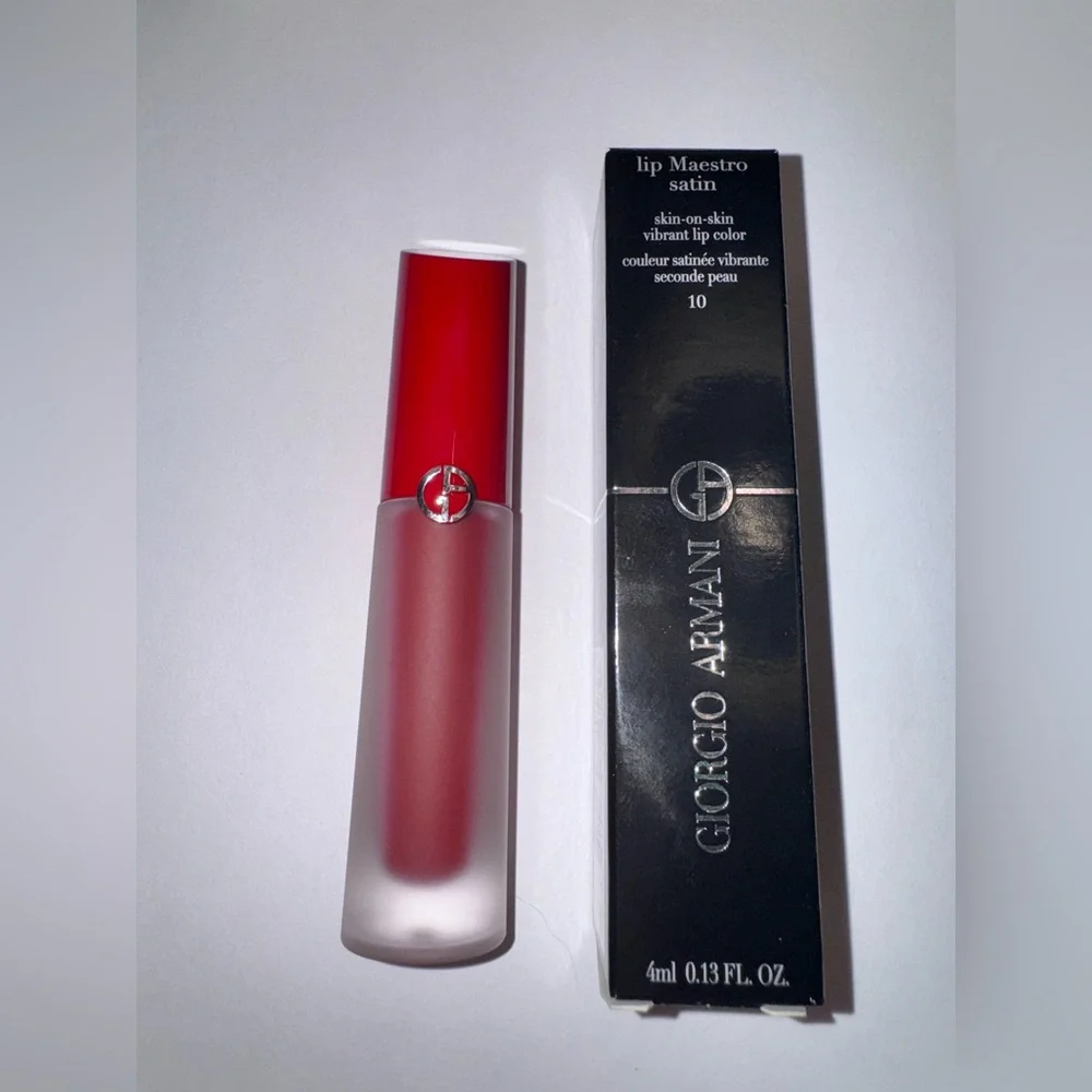 Giorgio Armani LIP MAESTRO SATIN LONG-LASTING LIPSTICK in Love 10 - Picture 9 of 10